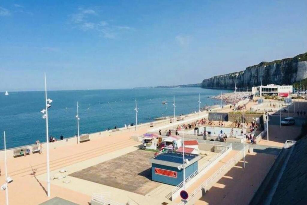Appartement La Rotonde Vue Sur Mer แซ็ง-วาเลรี-อ็อง-คู ภายนอก รูปภาพ